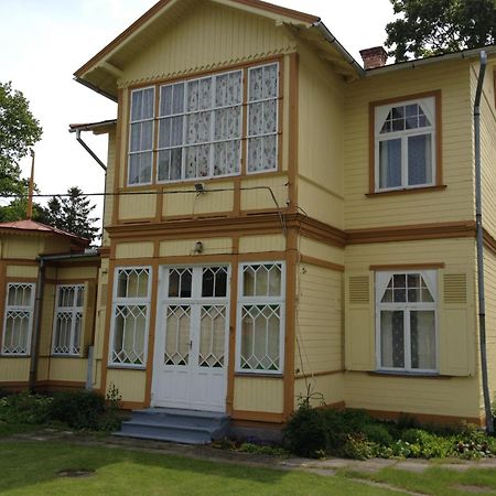 Guesthouse Airava Jurmala Bagian luar foto